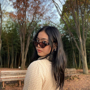 Meet your Posher, Sepia